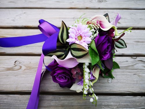 Maatwerk Paars en Groen tinten handgebonden Richard Maatwerk