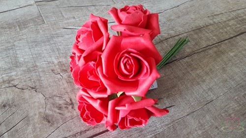 foam Rose Emilia 6cm Rood BUNDEL7 bundel
