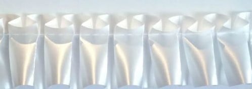 [A-011940] Easy Pleat geplooid lint Kant en klaar Ivoorwit rol 10 meter