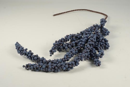 [A-008890] Berrie besjes foam Blauwgrijs 118 cm lang