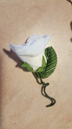 [A-013943] Corsage Simply Wit en blaadje Maatwerk